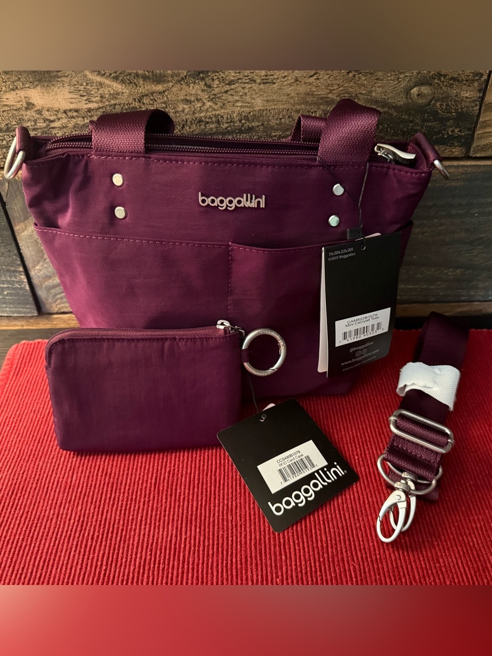 Baggallini Mulberry Convertible Crossbody with On the Go RFID Pouch